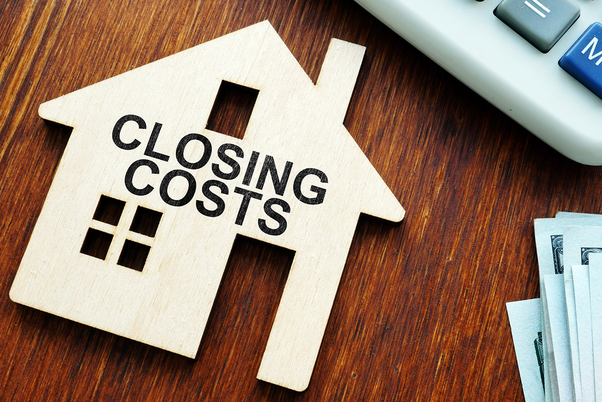 how much are closing costs on a home